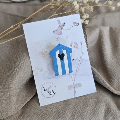 Broche cabine de plage bleue