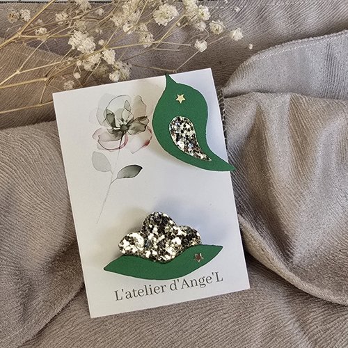 Duo de broches oiseau et lotus verts