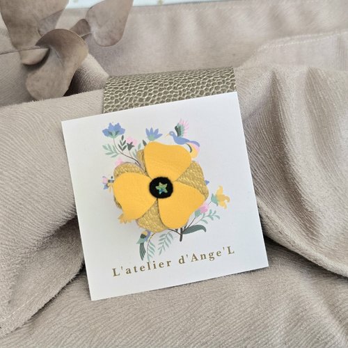 Fleur jaune