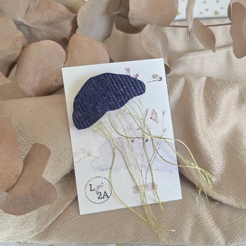 Broche méduse marine