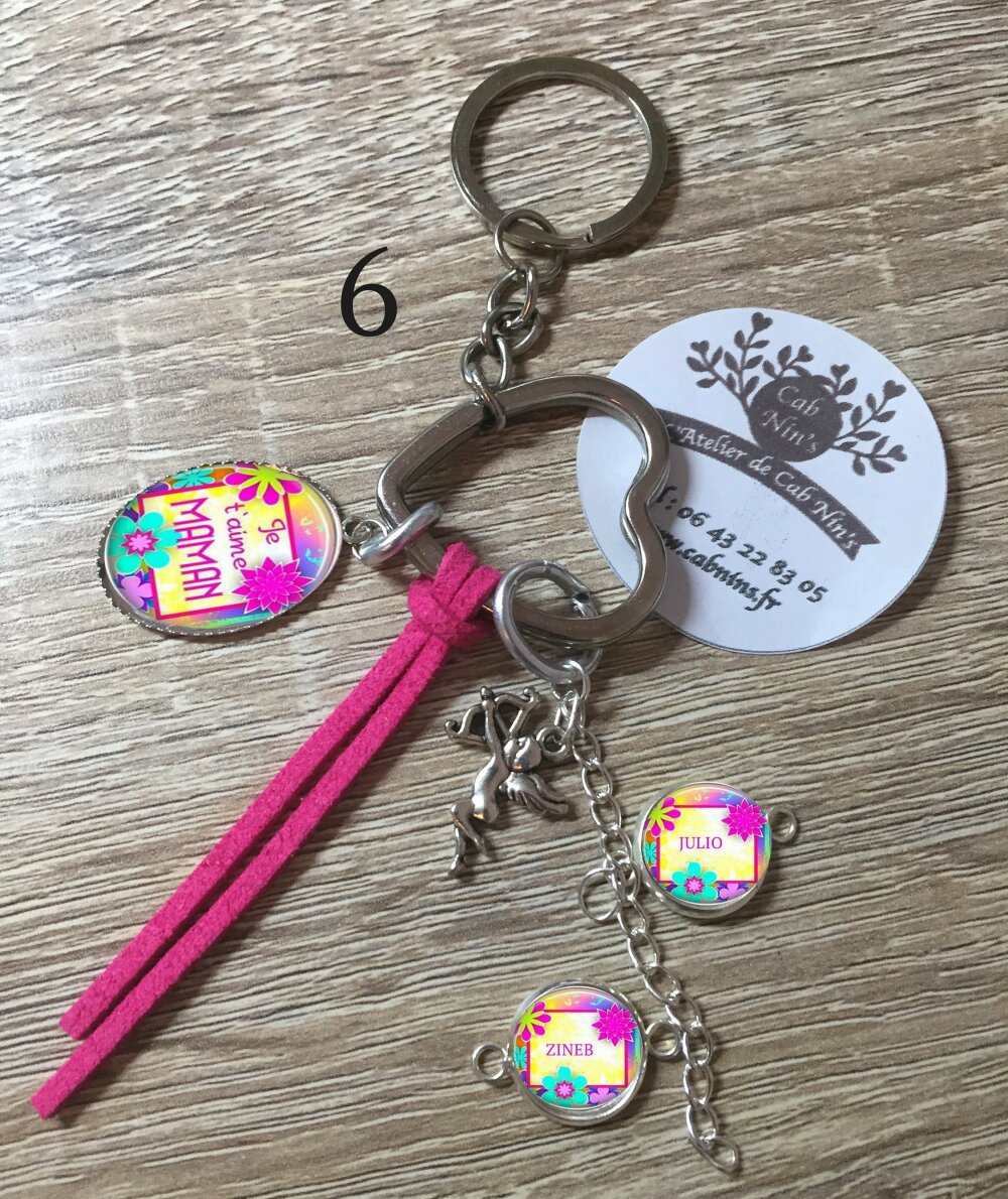 Porte Clefs Bijoux De Sac Personnalise Avec Prenom Enfant Personnalisable Cadeau Maman Cadeau Belle Mere Fete Des Mamans Un Grand Marche