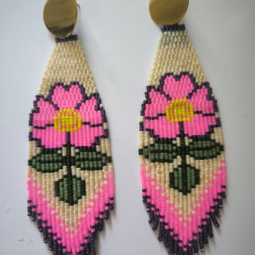 Paires de boucles d'oreilles florale miyuki