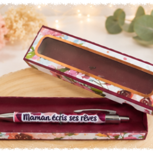 Stylo personnalisé maman – cadeau fête des mères original – stylo avec boîte cadeau fleurie – cadeau maman fait main
