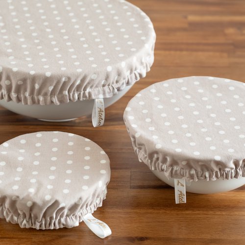 Charlotte /couvre-plat « pois taupe »