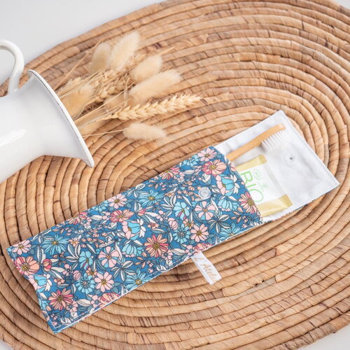 Pochette brosse à dents en tissu bio manga