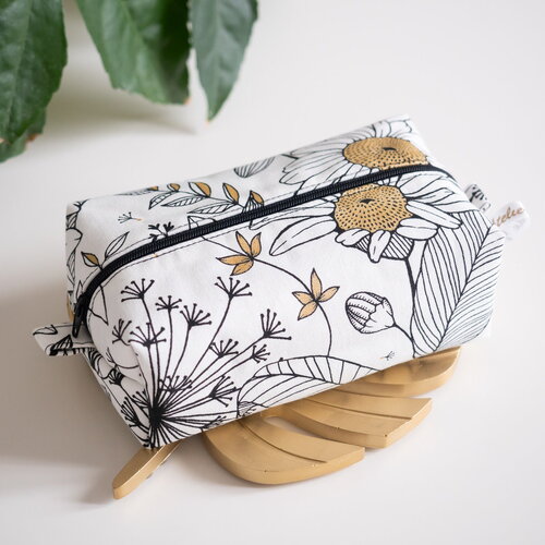Trousse de toilette ou maquillage en tissu bio april