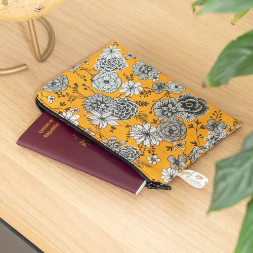Pochette trousse plate moutarde