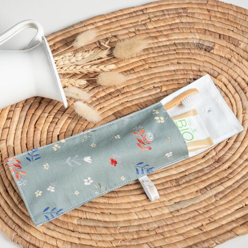 Pochette brosse à dents en tissu bio printemps green