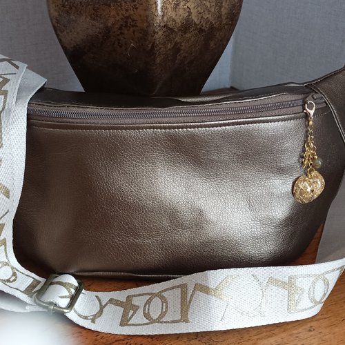 Sac banane en simili cuir bronze doré