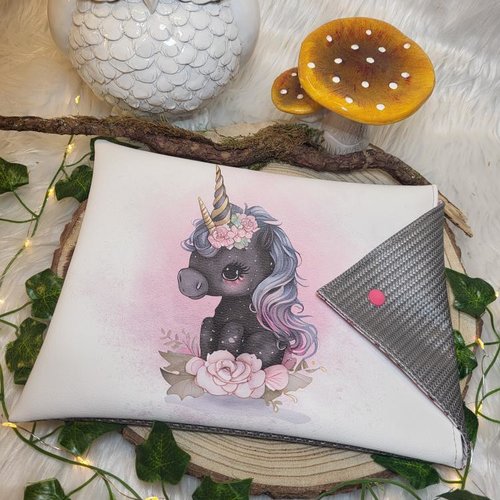 Pochette livre "licorne"