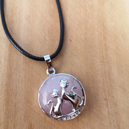 Collier Pendentif Chats En Pierre Naturelle En Quartz Rose Sur Cordon Noir Un Grand Marche