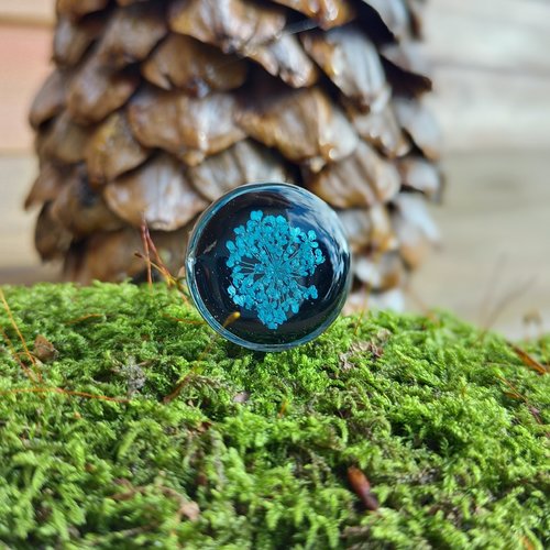 Bague fleur de carotte en résine uv