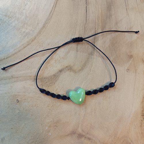 Bracelet cordon / macramé et coeur de céramique