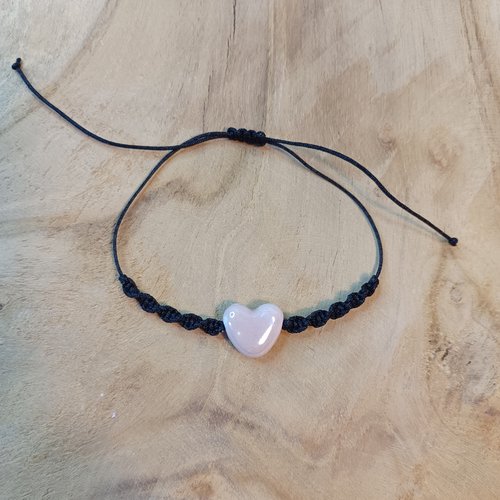 Bracelet cordon / macramé et coeur de céramique