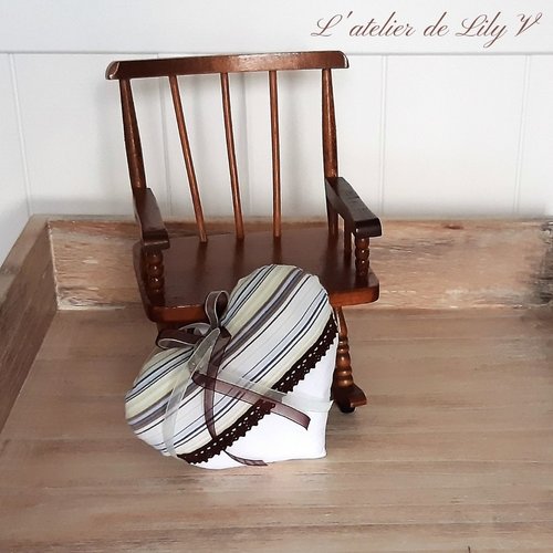 Cœur déco à suspendre - cœur en tissu rayé - coussin de porte - décoration murale - fait main style cosy romantique