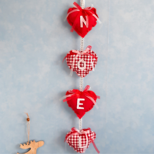 Guirlande cœurs noël rouge et blanc, décoration murale festive tissu, vichy feutrine, ambiance cosy traditionnelle