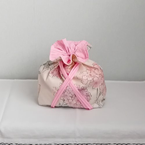 Pochon fleuri rose – sac de rangement fait main – doublure rayée coton – pochon déco romantique