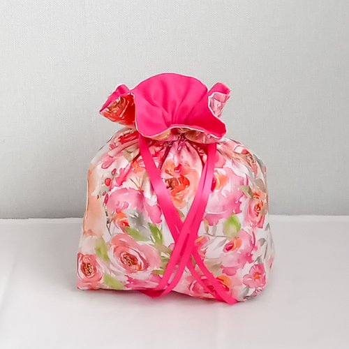 Pochon bohème fleuri en polyester et coton, rangement élégant et décoratif, fait main