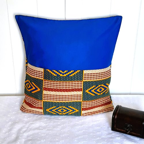 Housse de coussin africaine - housse de coussin en tissu wax - couverture de protection avec poches - range télécommande, tablette