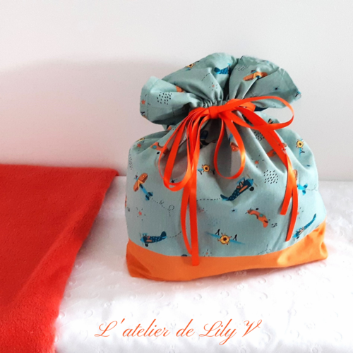 Pochon de rangement bébé, sac à jouets coton, panier à couches avions, trousse de toilette bébé nomade vert orange