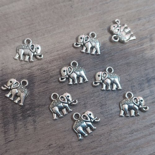 Breloques eléphant en métal argenté