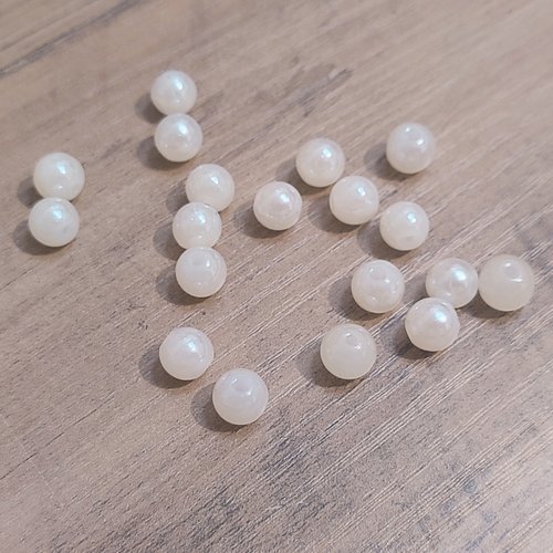 Lot de 15 perles verre blanches 8 mm