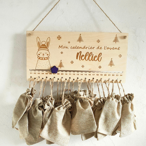 Calendrier de l’avent en bois pour bébé – prénom gravé & animaux tendres – souvenir de son premier noël