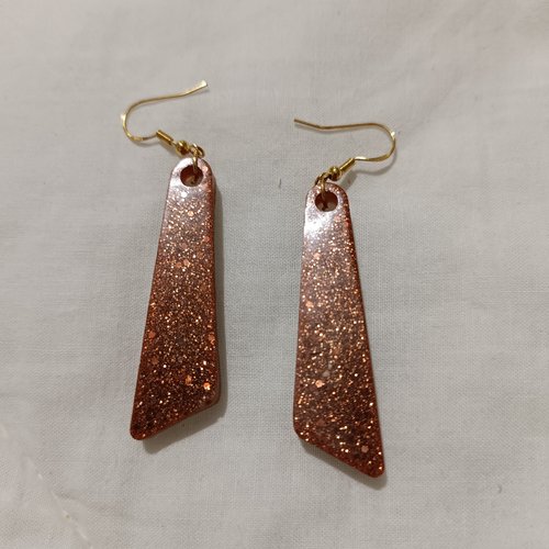Boucles d'oreilles en résine