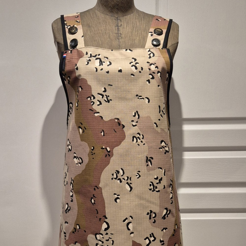 Tablier croisé dos adulte, tissu déperlant "camouflage/pantère"