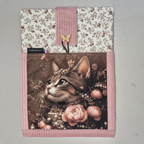 Protège livre ou liseuse ou tablette, avec poche, chat rose