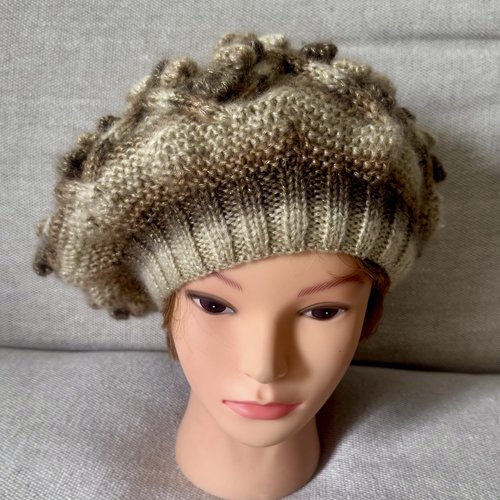 * béret chic torsades   ** tricot