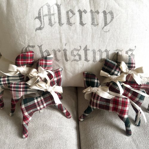 Lot 6 ** chevaux  tartan   ** tissu écossais