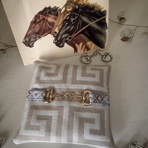 Coussinet chic  " lavande  " *  thème équestre