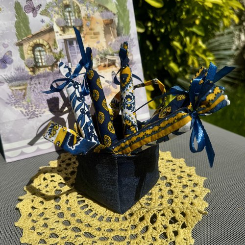 ** mini sac  et ses 5 stickers de lavande ** esprit provence