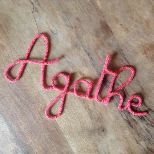 Prénom "agathe" en tricotin
