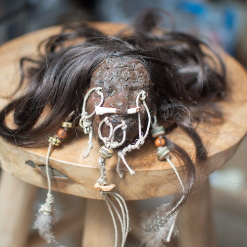 Vieille tête réduite jivaro artisanale