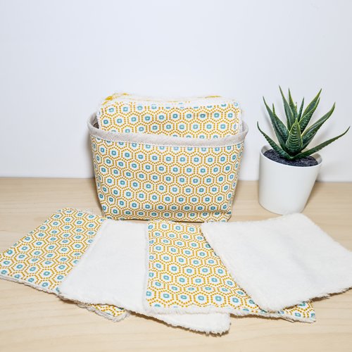 Lingettes lavables démaquillantes et leur panier de rangement imprimé maki jaune