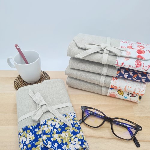 Protège livre, couverture livre de poche prairie dorée