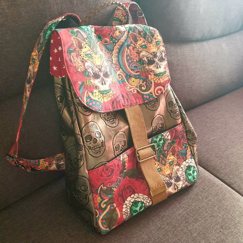 Sac à dos gothique