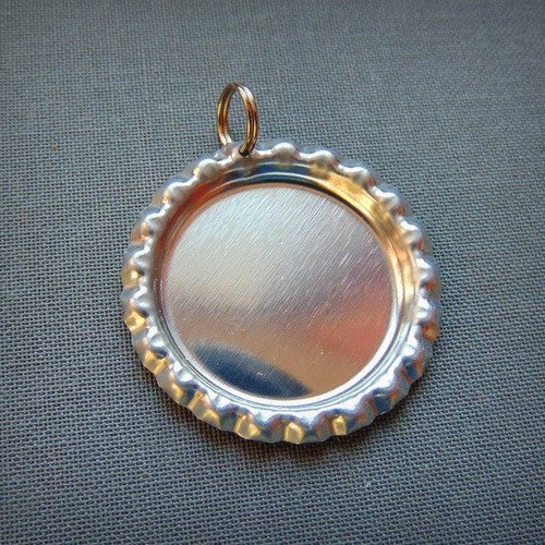 Pendentif support cabochon pour cabochon de 25 mm (r333)