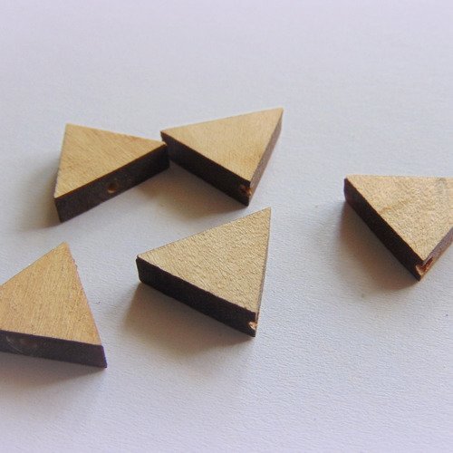 5 perles - triangle en bois (r223)