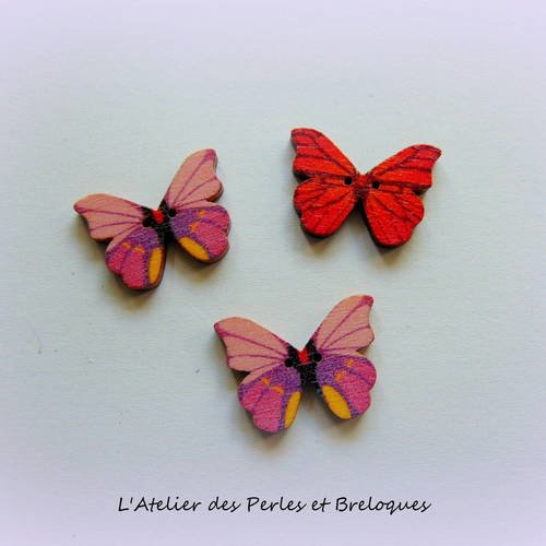 3 boutons en bois papillon (r256) 
