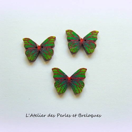 3 boutons en bois papillon - vert (r256) 