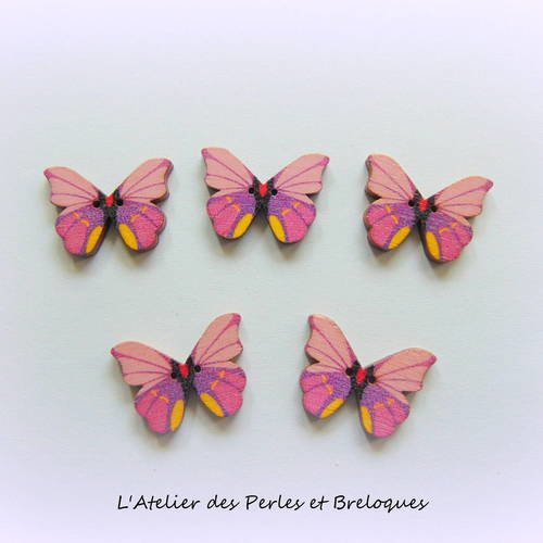 5 boutons en bois papillon (r256) 