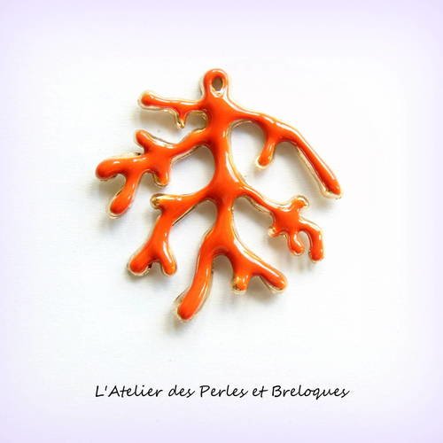 Pendentif forme corail métal doré émaillé (r659) 