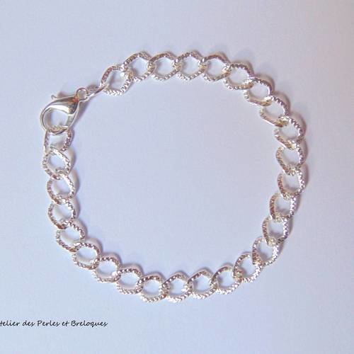 Bracelet maillons ciseles metal argente 18 cm (r186) 