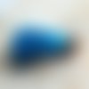 Gros pompon bleu embout argente (r503) 