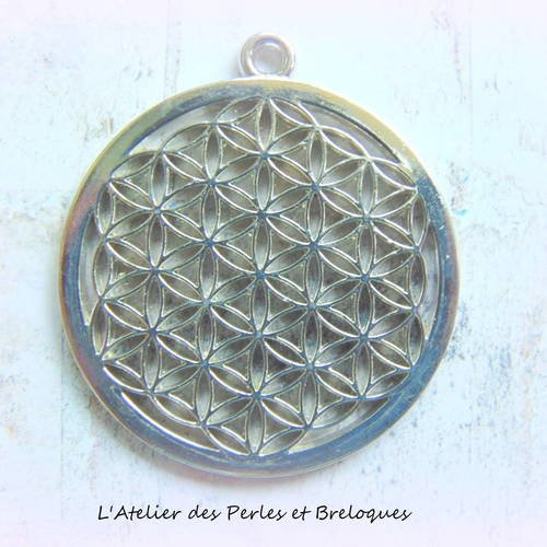 Grand pendentif fleur de vie metal argent  (r413) 