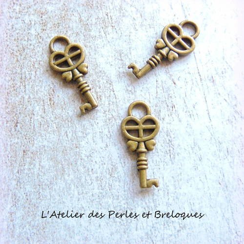 3 pendentifs breloques cle metal bronze (r439) 