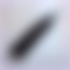 Grand pompon noir  9 cm (r832) 